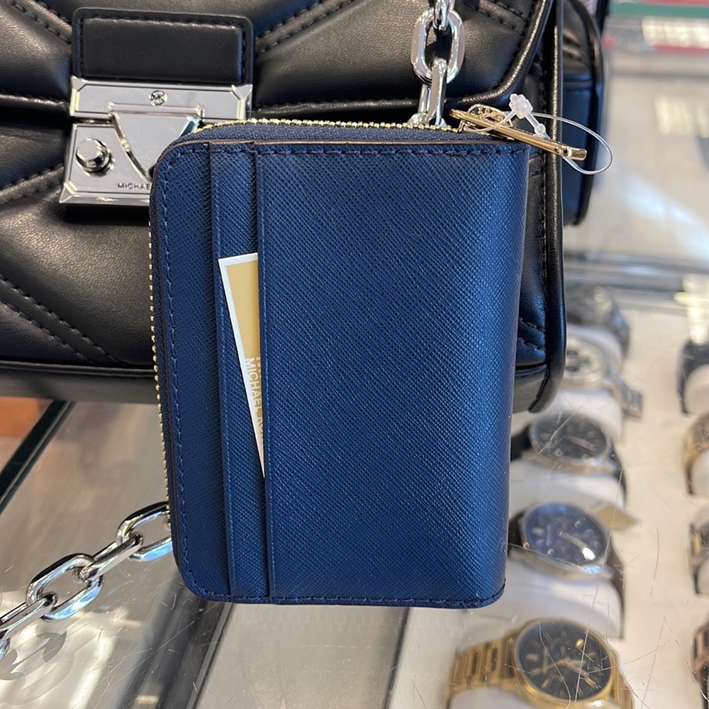 Michael Kors Jet Set Travel Medium Zip Around Card Case 
Color: Navy 
NWT - Picture 13 of 16